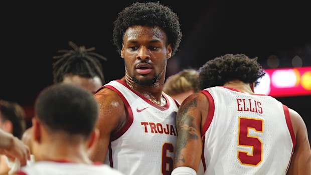 Bronny James playing for USC.